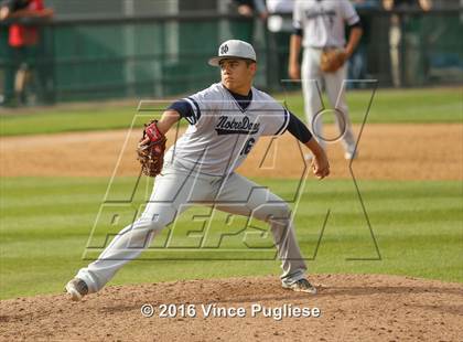 Thumbnail 1 in Notre Dame (SO) @ Harvard-Westlake photogallery.