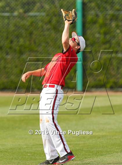 Thumbnail 1 in Notre Dame (SO) @ Harvard-Westlake photogallery.