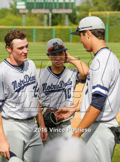 Thumbnail 1 in Notre Dame (SO) @ Harvard-Westlake photogallery.
