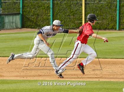 Thumbnail 1 in Notre Dame (SO) @ Harvard-Westlake photogallery.