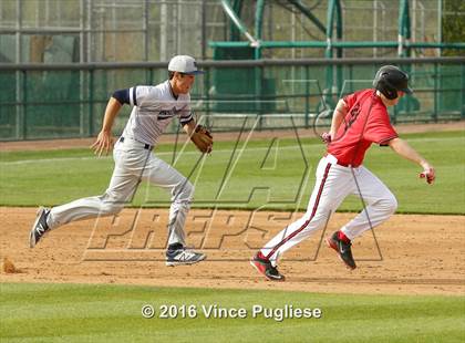 Thumbnail 1 in Notre Dame (SO) @ Harvard-Westlake photogallery.