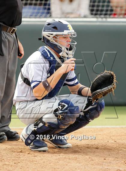 Thumbnail 3 in Notre Dame (SO) @ Harvard-Westlake photogallery.