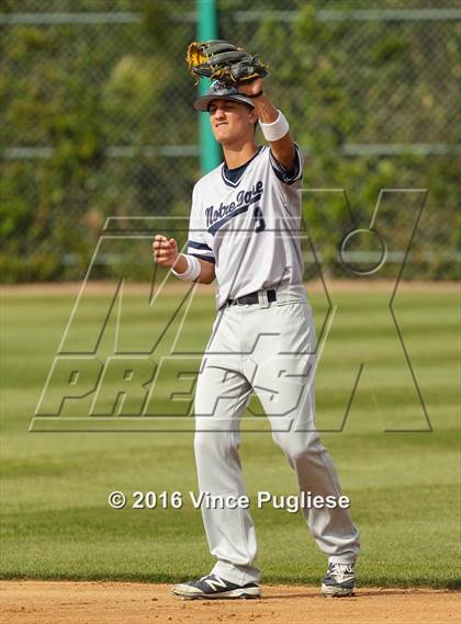 Thumbnail 1 in Notre Dame (SO) @ Harvard-Westlake photogallery.