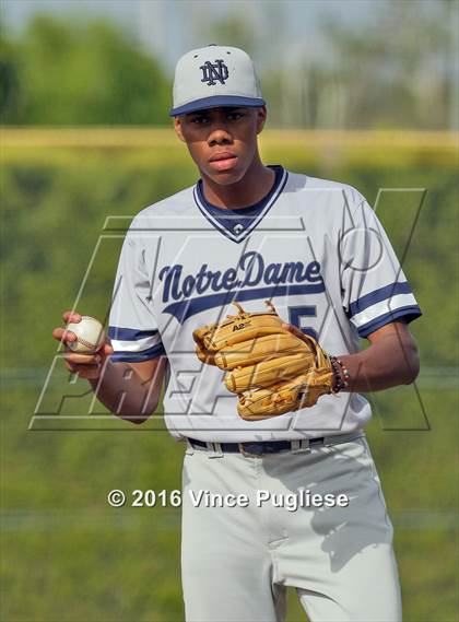 Thumbnail 1 in Notre Dame (SO) @ Harvard-Westlake photogallery.