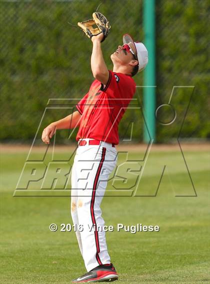 Thumbnail 2 in Notre Dame (SO) @ Harvard-Westlake photogallery.
