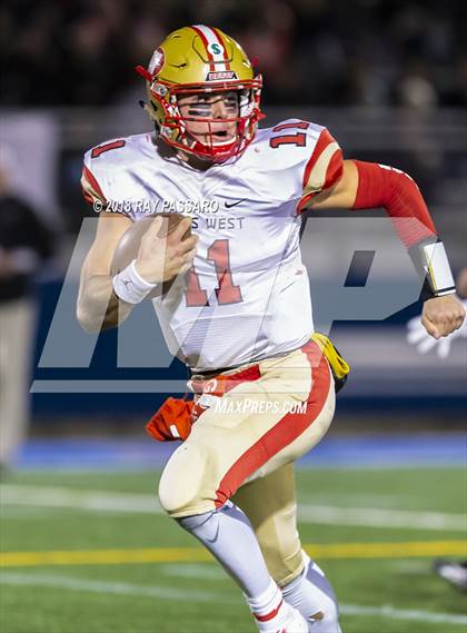 Thumbnail 1 in Plainedge vs. Half Hollow Hills West (Long Island Class III Championship) photogallery.