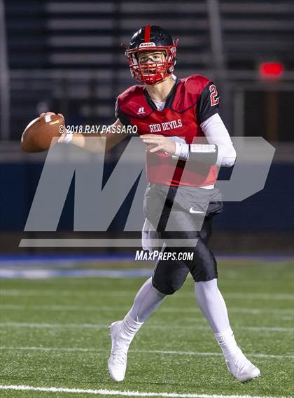 Thumbnail 1 in Plainedge vs. Half Hollow Hills West (Long Island Class III Championship) photogallery.