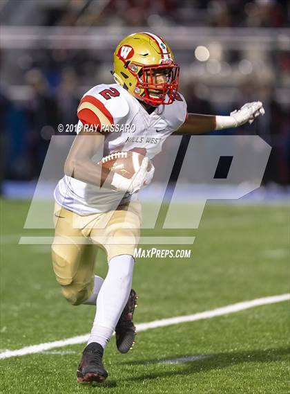 Thumbnail 1 in Plainedge vs. Half Hollow Hills West (Long Island Class III Championship) photogallery.