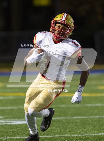 Thumbnail 1 in Plainedge vs. Half Hollow Hills West (Long Island Class III Championship) photogallery.