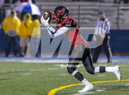 Thumbnail 2 in Plainedge vs. Half Hollow Hills West (Long Island Class III Championship) photogallery.