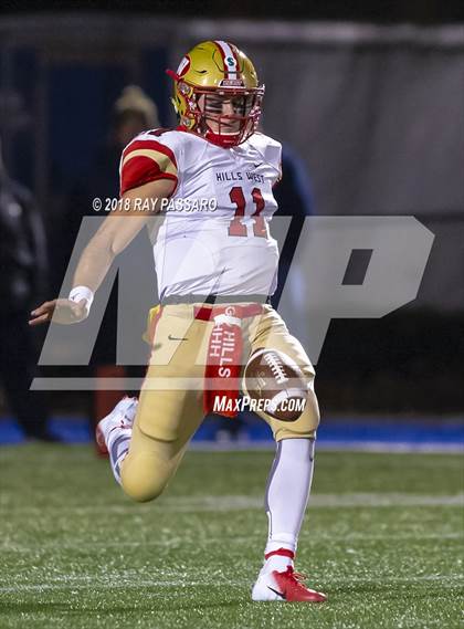 Thumbnail 3 in Plainedge vs. Half Hollow Hills West (Long Island Class III Championship) photogallery.