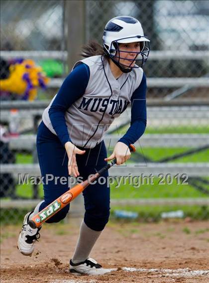 Thumbnail 3 in Lamar Consolidated vs Galveston Ball (1st Capitol Classic) photogallery.