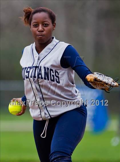 Thumbnail 3 in Lamar Consolidated vs Galveston Ball (1st Capitol Classic) photogallery.