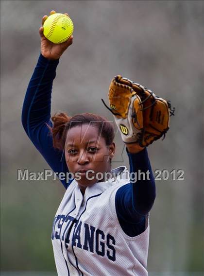 Thumbnail 1 in Lamar Consolidated vs Galveston Ball (1st Capitol Classic) photogallery.