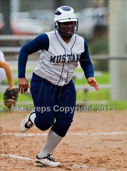 Thumbnail 3 in Lamar Consolidated vs Galveston Ball (1st Capitol Classic) photogallery.