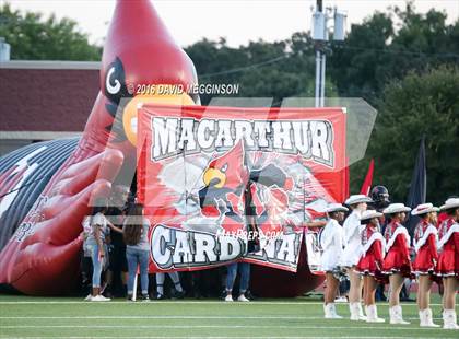 Thumbnail 1 in Cedar Hill @ MacArthur photogallery.