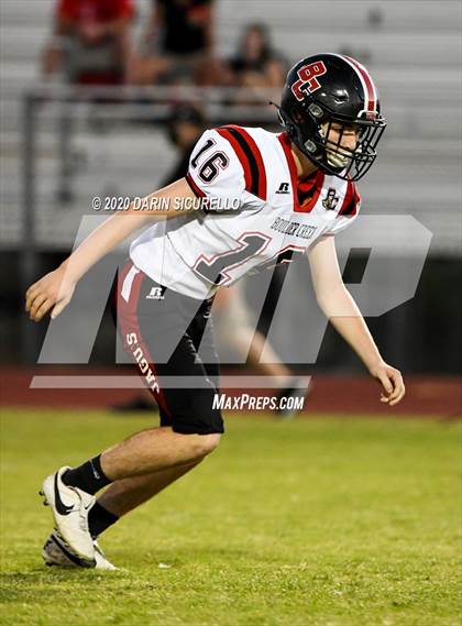 Thumbnail 3 in Skyline vs Boulder Creek photogallery.