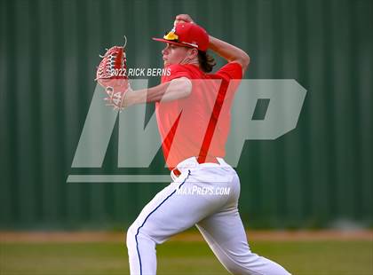 Thumbnail 2 in Grand Oaks @ Oak Ridge photogallery.