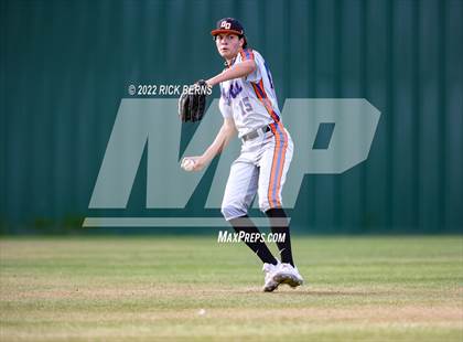 Thumbnail 2 in Grand Oaks @ Oak Ridge photogallery.