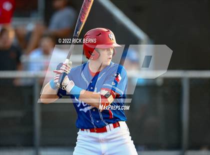 Thumbnail 2 in Grand Oaks @ Oak Ridge photogallery.