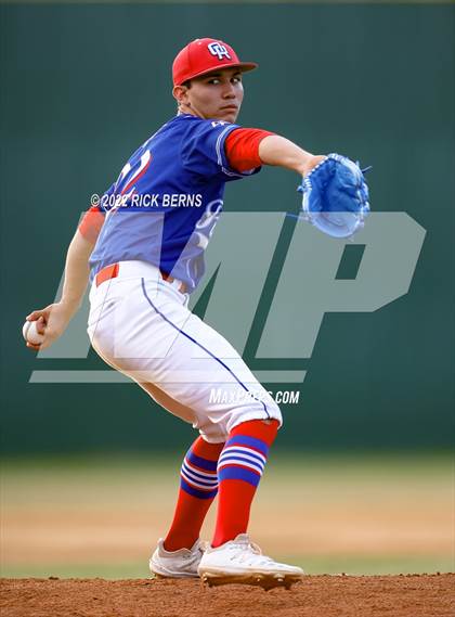 Thumbnail 1 in Grand Oaks @ Oak Ridge photogallery.