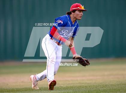 Thumbnail 2 in Grand Oaks @ Oak Ridge photogallery.