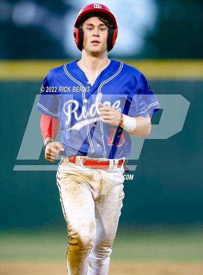 Thumbnail 2 in Grand Oaks @ Oak Ridge photogallery.