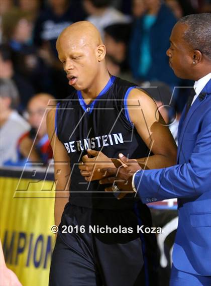 Thumbnail 1 in Bernstein vs. Venice (CIF LA City Section D2 Final) photogallery.