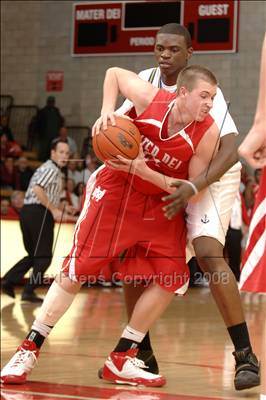 Thumbnail 2 in Mater Dei vs. Farragut (Nike Extravaganza) photogallery.