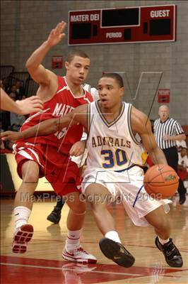 Thumbnail 1 in Mater Dei vs. Farragut (Nike Extravaganza) photogallery.