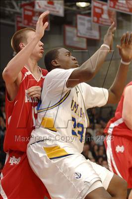Thumbnail 2 in Mater Dei vs. Farragut (Nike Extravaganza) photogallery.