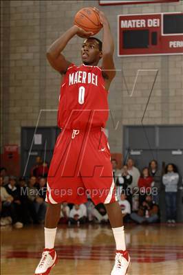 Thumbnail 3 in Mater Dei vs. Farragut (Nike Extravaganza) photogallery.