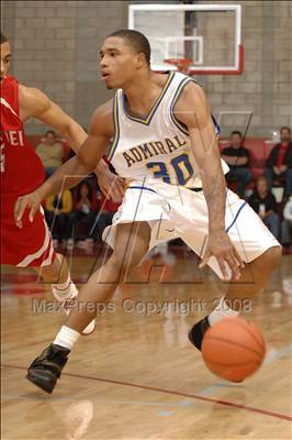 Thumbnail 1 in Mater Dei vs. Farragut (Nike Extravaganza) photogallery.