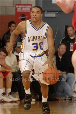 Thumbnail 3 in Mater Dei vs. Farragut (Nike Extravaganza) photogallery.