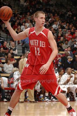 Thumbnail 3 in Mater Dei vs. Farragut (Nike Extravaganza) photogallery.