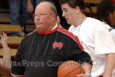 Thumbnail 1 in Mater Dei vs. Farragut (Nike Extravaganza) photogallery.