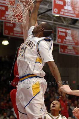 Thumbnail 3 in Mater Dei vs. Farragut (Nike Extravaganza) photogallery.