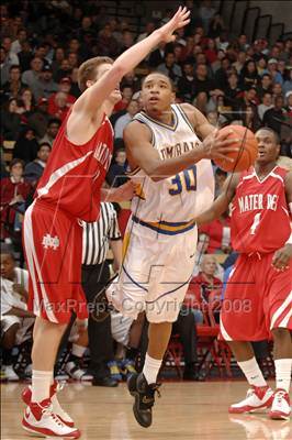 Thumbnail 1 in Mater Dei vs. Farragut (Nike Extravaganza) photogallery.