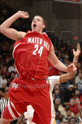 Thumbnail 2 in Mater Dei vs. Farragut (Nike Extravaganza) photogallery.