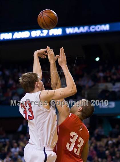 Thumbnail 1 in St. John's Shrewsbury vs Central Catholic (MIAA Division 1 Final) photogallery.