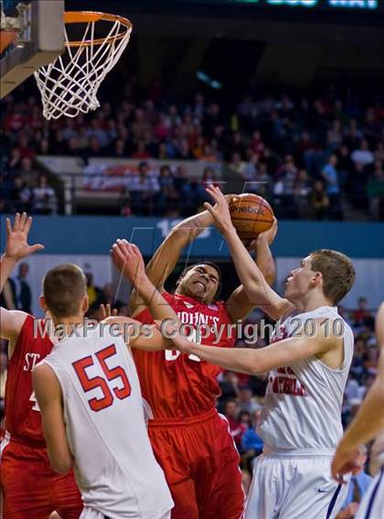 Thumbnail 2 in St. John's Shrewsbury vs Central Catholic (MIAA Division 1 Final) photogallery.