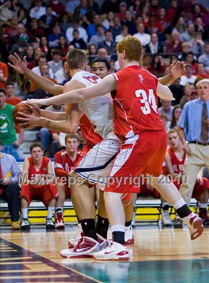 Thumbnail 1 in St. John's Shrewsbury vs Central Catholic (MIAA Division 1 Final) photogallery.