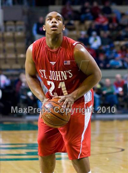Thumbnail 3 in St. John's Shrewsbury vs Central Catholic (MIAA Division 1 Final) photogallery.
