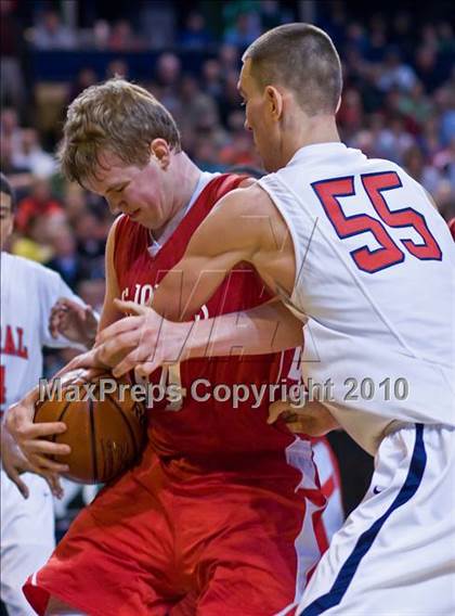 Thumbnail 3 in St. John's Shrewsbury vs Central Catholic (MIAA Division 1 Final) photogallery.
