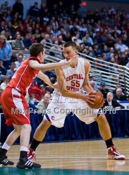 Thumbnail 3 in St. John's Shrewsbury vs Central Catholic (MIAA Division 1 Final) photogallery.