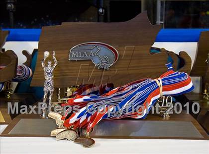 Thumbnail 2 in St. John's Shrewsbury vs Central Catholic (MIAA Division 1 Final) photogallery.