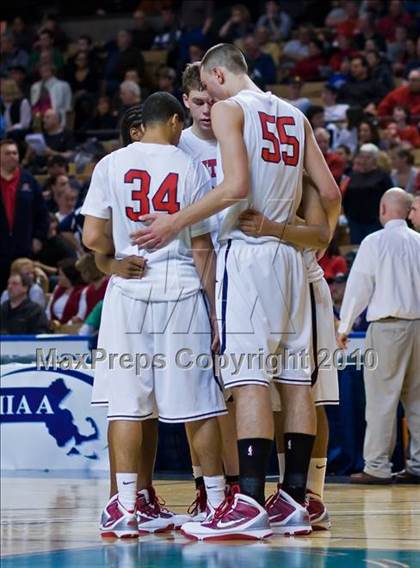 Thumbnail 2 in St. John's Shrewsbury vs Central Catholic (MIAA Division 1 Final) photogallery.
