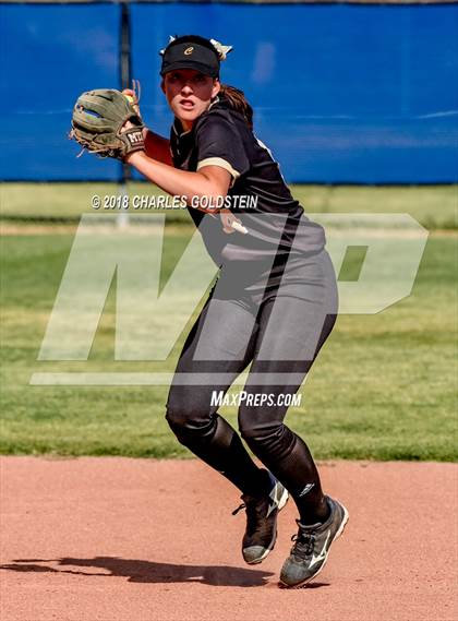 Thumbnail 2 in Calabasas @ Agoura photogallery.