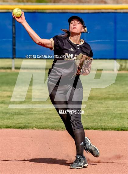 Thumbnail 3 in Calabasas @ Agoura photogallery.