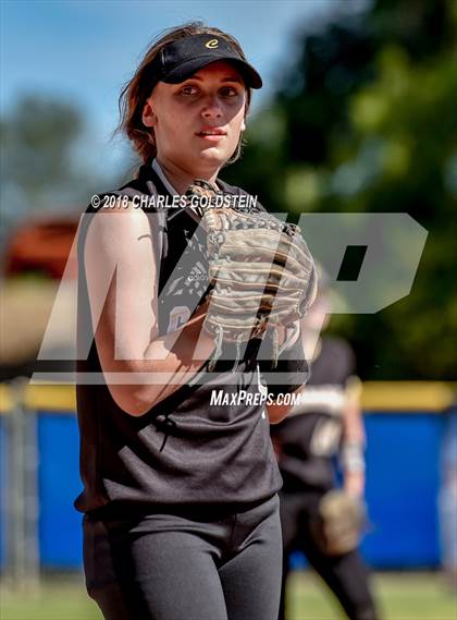 Thumbnail 1 in Calabasas @ Agoura photogallery.